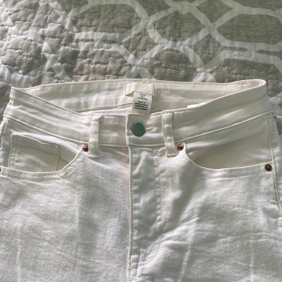 White jeans - Picture 1 of 3